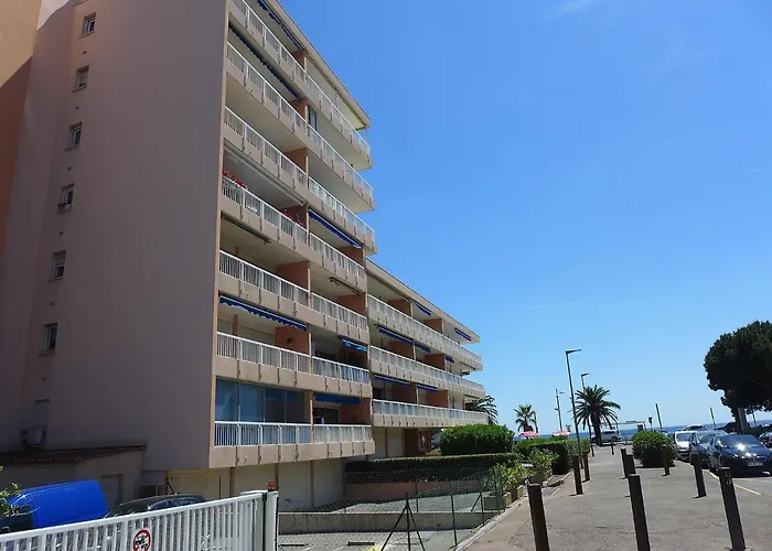 Le Mediterranee-1 By Interhome